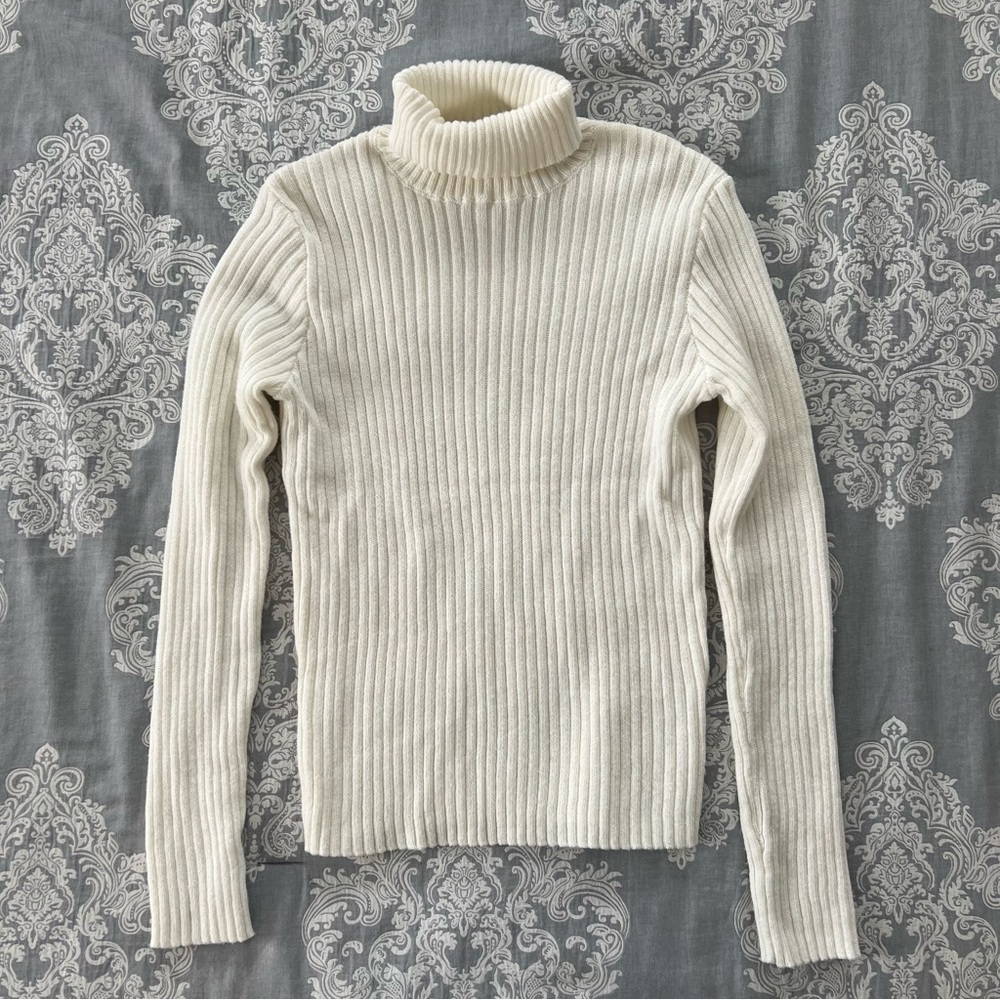Brandy Melville Cream Ribbed Turtleneck Sweater